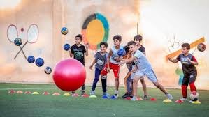 英超前瞻：利兹联连场不胜跌入降级区，维拉赛季客战成绩不佳