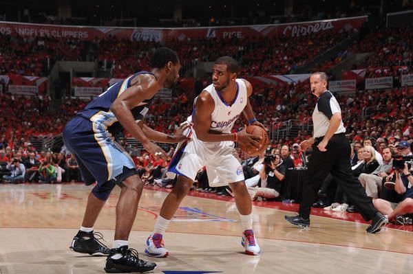 扬尼斯缺阵 扬尼斯缺阵